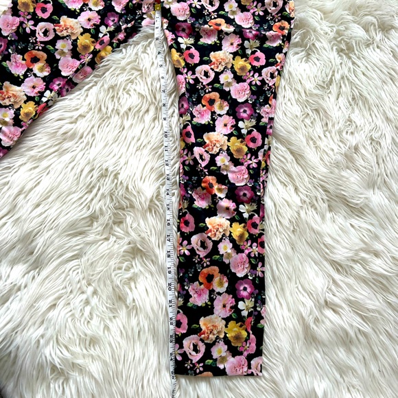 5 for $10!!! H&M pants 98%cotton - Picture 9 of 10